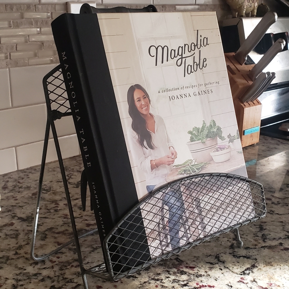 Stand and cookbook